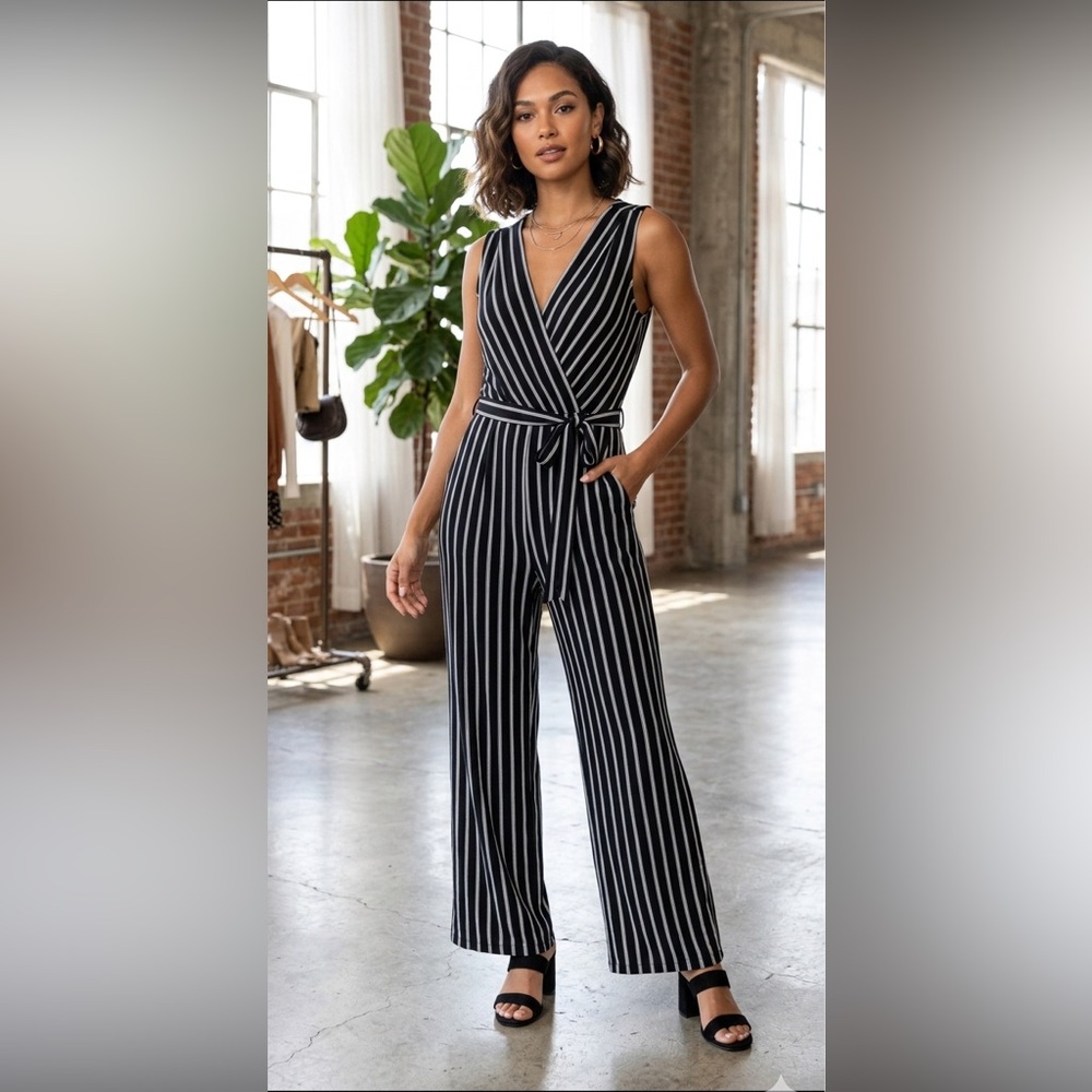 Monteau Los Angeles Striped Wide Leg Jumpsuit Small Black White Wrap Neck Belted